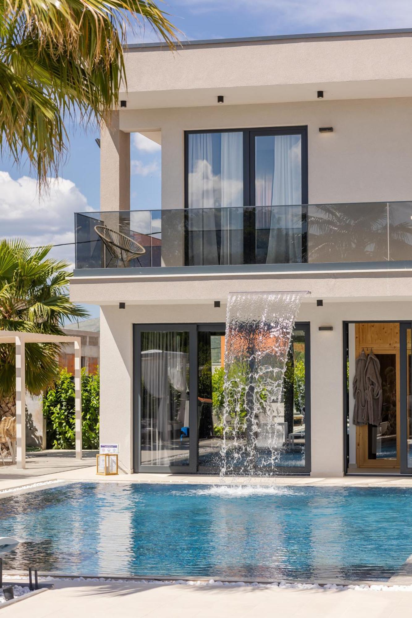 Vila Luxury My Wish With Pool *