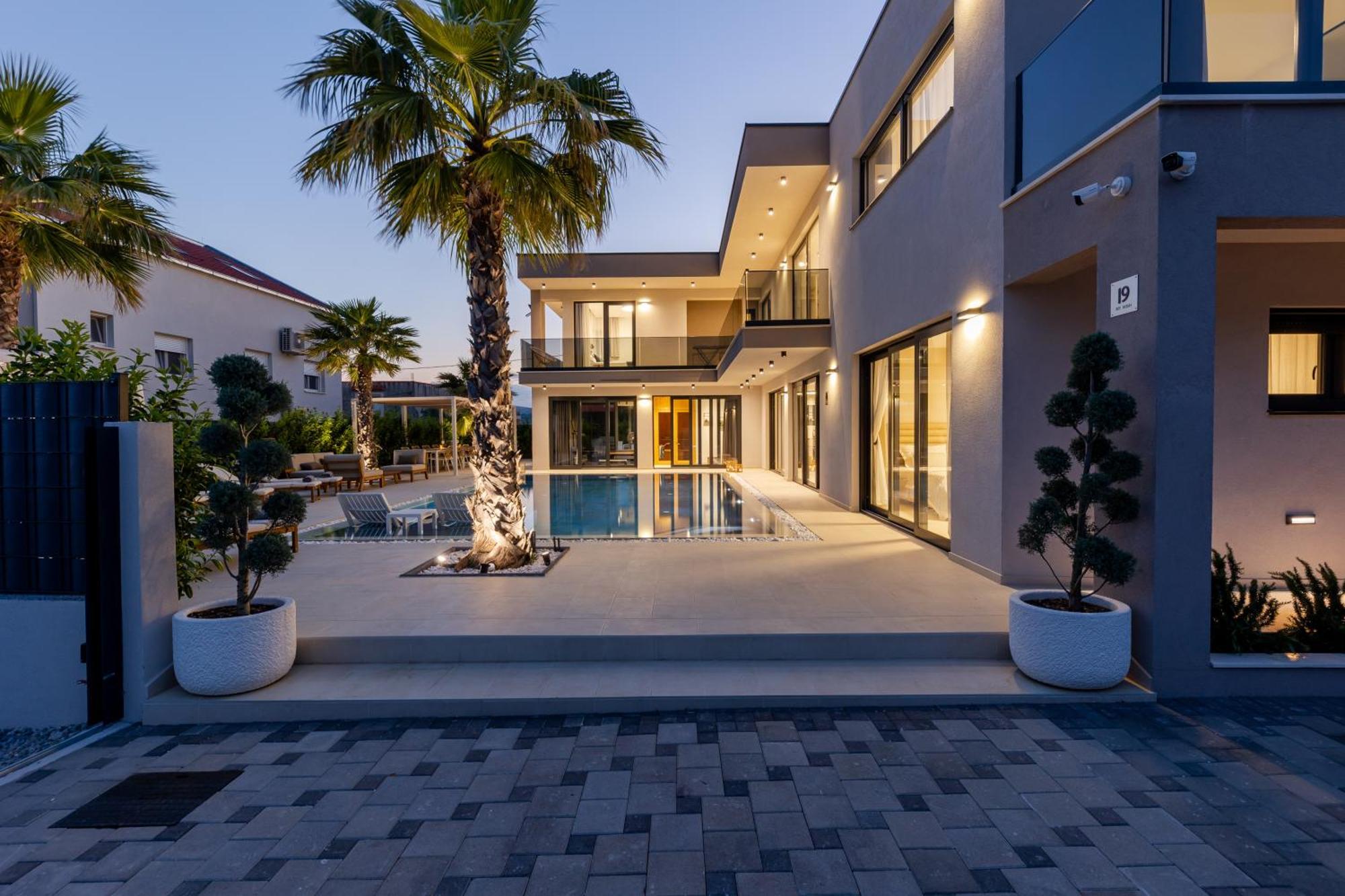Vila Luxury My Wish With Pool *