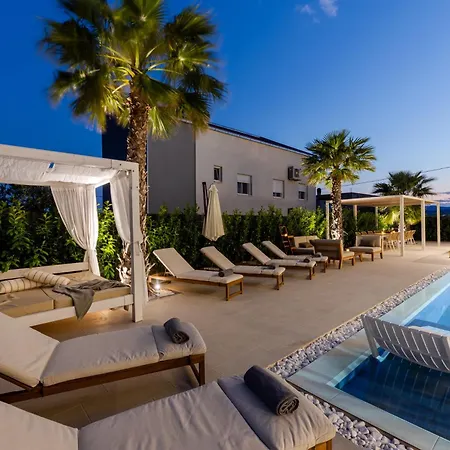 Luxury Villa My Wish With Pool Kastel Stari Exterior photo