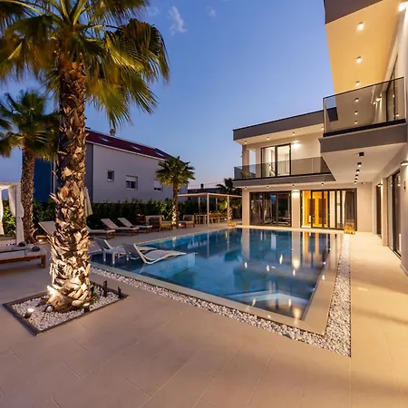 Luxury Villa My Wish With Pool Kastel Stari Exterior photo